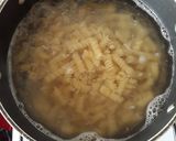 Foto del paso 1 de la receta: Fideos con coliflor y cebolla