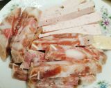 Hình bước làm 2 của món Bánh mì pa tê chả lụa