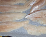 Foto del paso 2 de la receta: Filetes de merluza al limón