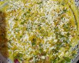 எக் சீஸ் தோசை (Egg cheese dosai recipe in tamil) ரெசிபி ஸ்டேப் 3 புகைப்படம்