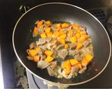 Hình bước làm 5 của món Cơm cà ri bò kiểu Nhật (カレーライス)