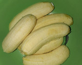 Foto langkah ke 1 dari resep Bolu Pisang Kukus.