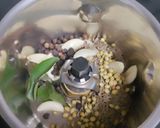 A picture of step 2 of Garlic RASAM.