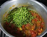 A picture of step 4 of Tomato peas pulao.