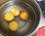 A picture of step 4 of Shahi Dahi bhalle.