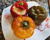 Foto del paso 3 de la receta: Pimientos tricolor rellenos de tortilla de patata al horno