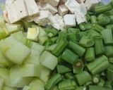Foto langkah ke 1 dari resep Sayur Lodeh Kentang dan Labu Siam.