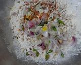 A picture of step 1 of Methi & Bathua paratha.