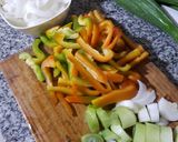 Foto del paso 2 de la receta: Chorizos a la pomarola