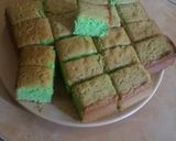 Foto langkah ke 8 dari resep Bolu pandan panggang empuk.