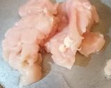 A picture of step 3 of Chicken Momos.