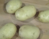 Foto del paso 1 de la receta: Patatas al horno a la papillote