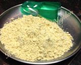 A picture of step 2 of #eiddesserts# Besan laddu.