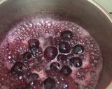 A picture of step 2 of Cherry ice cream.