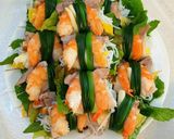 Hình bước làm 3 của món Hành cuốn Hải Phòng