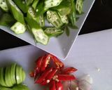 Foto langkah ke 1 dari resep Tumis Okra Sedap.