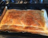 A picture of step 4 of Onion, cheese and tomato tart.