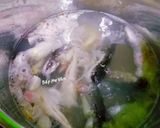 Hình bước làm 3 của món Canh chua cá chốt nấu lá me đất