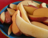 Foto del paso 1 de la receta: Gajos de patatas fritas