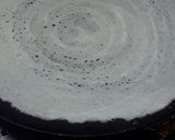 A picture of step 2 of Pizza dosa.