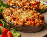 Foto del paso 5 de la receta: Berenjena rellena de boloñesa de lentejas