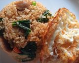 Foto langkah ke 5 dari resep Nasi Goreng Special.