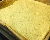Foto del paso 3 de la receta: Pizza de jamón y rulo de cabra con base de coliflor