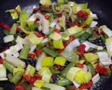 Foto del paso 2 de la receta Fideos (judía mungo) con verduras y salsa de ostras