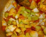 लौकी आलू की सब्जी(lauki aloo ki sabzi recipe in hindi) रेसिपी चरण 3 फोटो