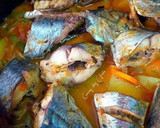 Foto del paso 7 de la receta: Cazuela de jureles negros con patatas al estragón y eneldo
