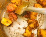 A picture of step 3 of Papad curry.