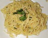 Foto langkah ke 3 dari resep Spaghetti Aglio Olio Ebi Kering.