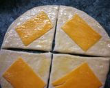 Sajttal töltött kiflik 🥐🥐🥐🥐 kovásszal készült pizzatésztából recept fázis 3 fotója