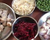 A picture of step 1 of Beetroot soya pulao.