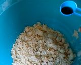 A picture of step 9 of Sweet Tangy Strawberry and Nut Crumble Bar.
