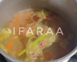Foto langkah ke 2 dari resep Sup Ikan Tuna Wortel.
