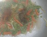 A picture of step 4 of Fried Vegetables palao.