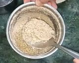 A picture of step 3 of Makhana Ladoo.