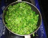 साग आलू की सब्जी(Saag aloo ki sabzi recipe in Hindi) रेसिपी चरण 1 फोटो