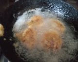 A picture of step 11 of Potato noodles mayo balls.