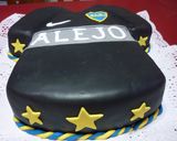 Foto del paso 11 de la receta: Torta camiseta arquero de boca junior