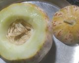 A picture of step 1 of Muskmelon Lassi.
