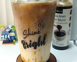 Foto langkah ke 5 dari resep Kopi Aren Oat Latte.