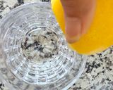 A picture of step 5 of Mint Margarita.