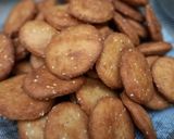 A picture of step 6 of Meethi Tikiyan.
