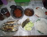 Foto langkah ke 1 dari resep Sambal tempong khas banyuwangi (daun jeruk)😵😭😪.