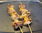Foto del paso 12 de la receta: Brochetas de solomillo de cerdo y champiñones