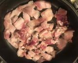 A picture of step 1 of Marinaded pork belly 滷五花肉.
