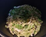 Foto del passaggio 2 della ricetta Risotto alla verza e guanciale