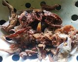 Foto langkah ke 1 dari resep Tumis Ikan Asin pedas.